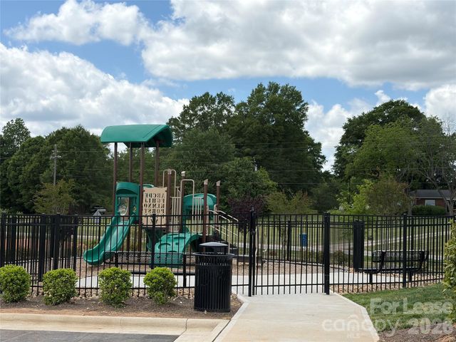 122 Old Home Road, Statesville, NC 28677