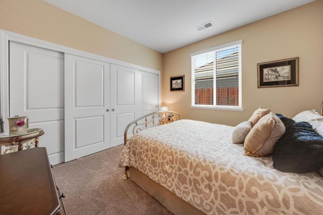 1402 Skibbereen Way, Rocklin, CA 95765