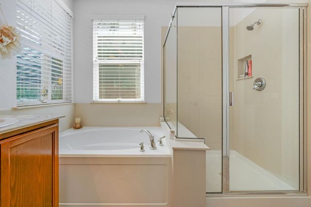 1402 Skibbereen Way, Rocklin, CA 95765