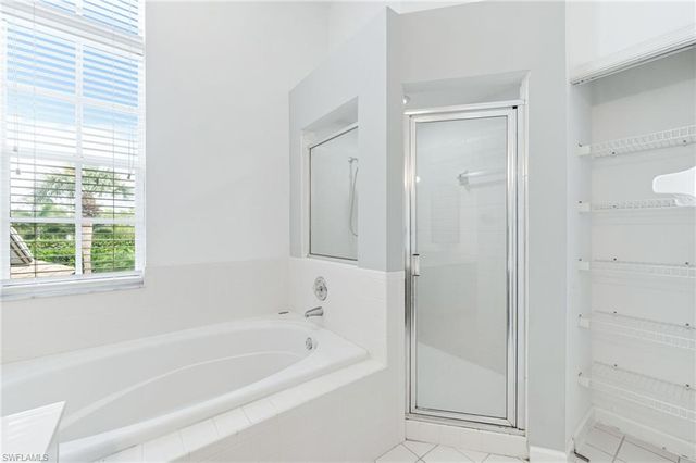 7768 Gardner DR # 202, Naples, FL 34109