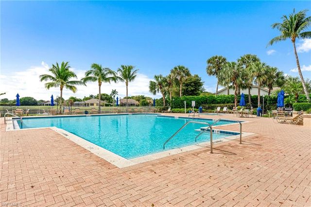 7768 Gardner DR # 202, Naples, FL 34109