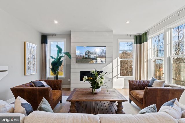 10911 GOLDEN GLOW AVE, Upper Marlboro, MD 20774