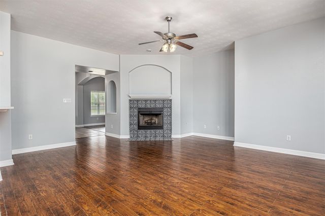 1711 Caroline Avenue, Baytown, TX 77523