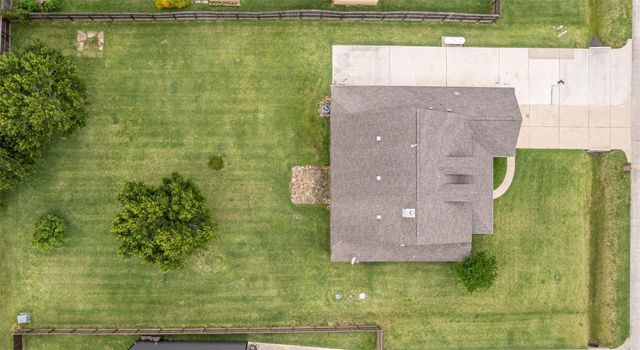 1711 Caroline Avenue, Baytown, TX 77523
