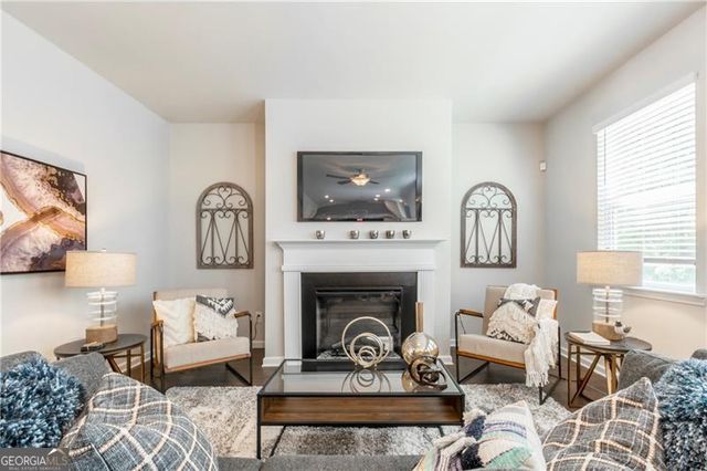 209 Whispering Pines Avenue 164, Conyers, GA 30094