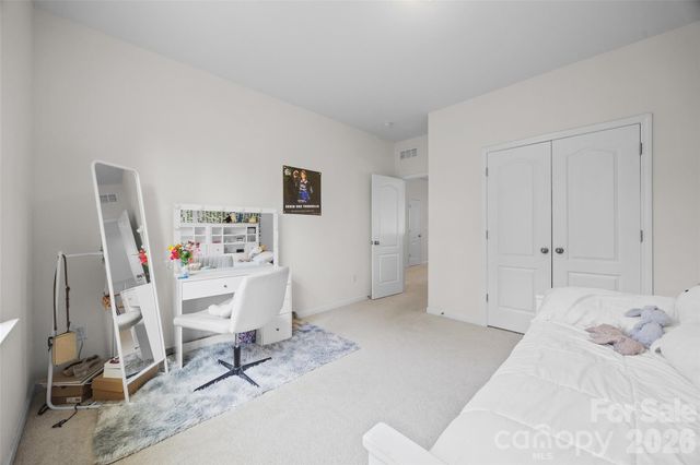 625 Amber Meadows Way, Tega Cay, SC 29708