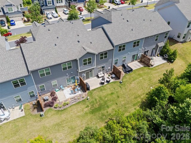 625 Amber Meadows Way, Tega Cay, SC 29708