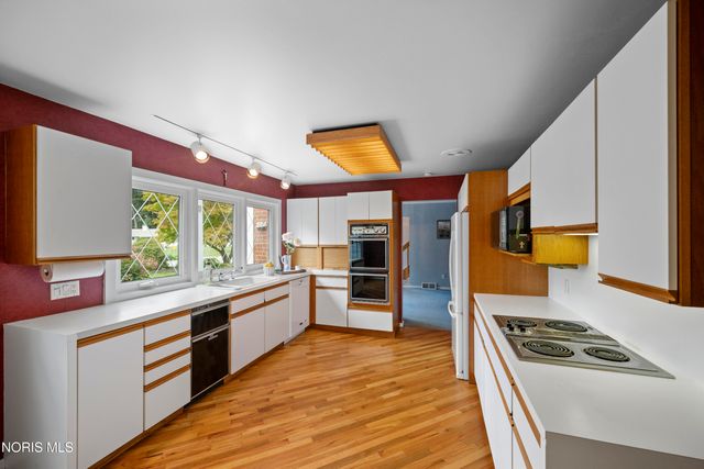 4331 Imperial Drive, Toledo, OH 43615