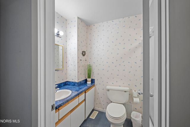4331 Imperial Drive, Toledo, OH 43615