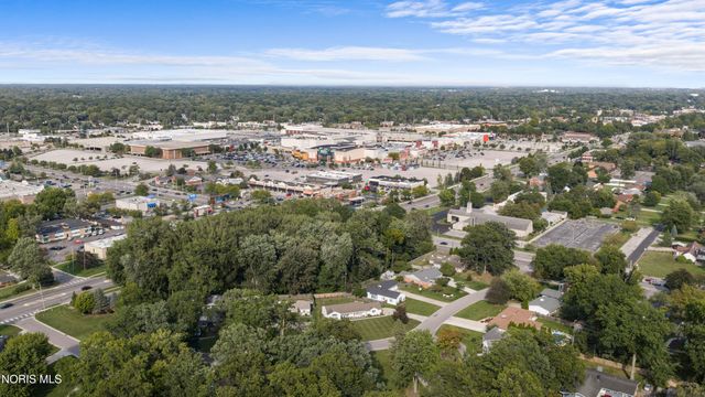 4331 Imperial Drive, Toledo, OH 43615