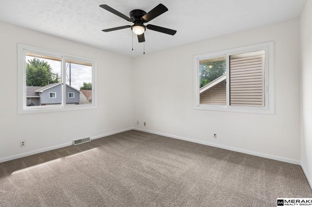 2727 N 113th Street, Omaha, NE 68164