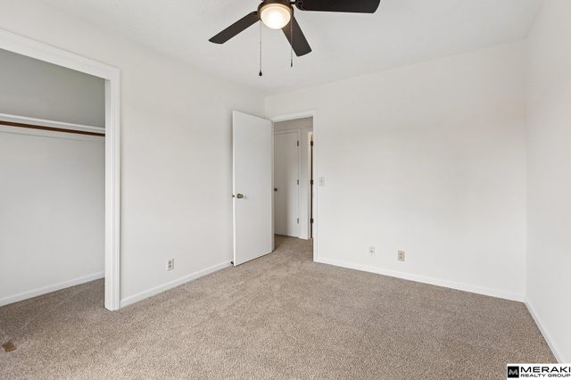 2727 N 113th Street, Omaha, NE 68164