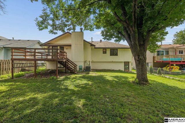 2727 N 113th Street, Omaha, NE 68164
