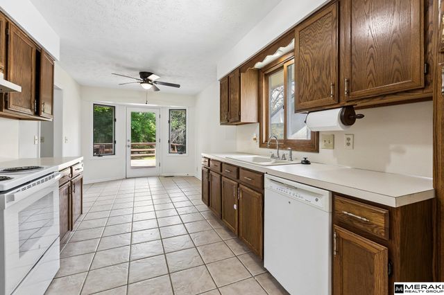 2727 N 113th Street, Omaha, NE 68164