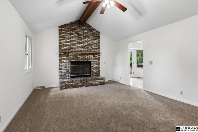 2727 N 113th Street, Omaha, NE 68164