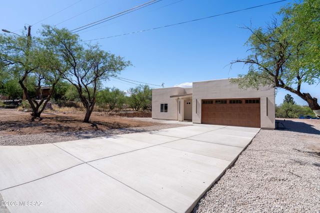 346 Camino Caballo, Rio Rico, AZ 85648