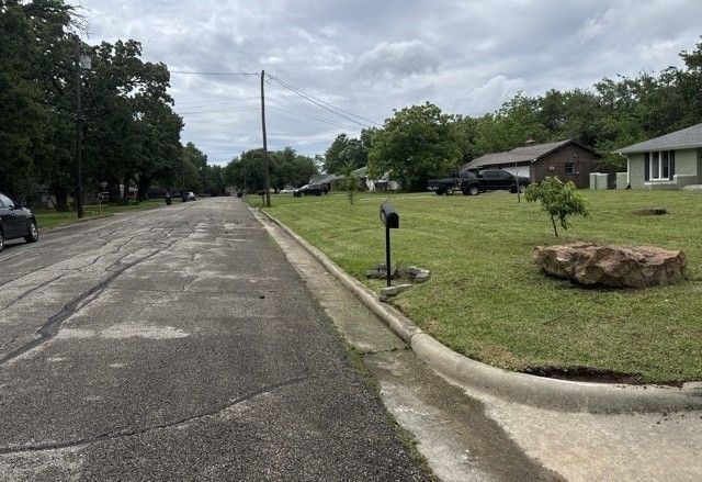 320 Highland Drive, Sulphur Springs, TX 75482