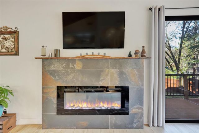 19308 Explorer Ct, Penn Valley, CA 95946