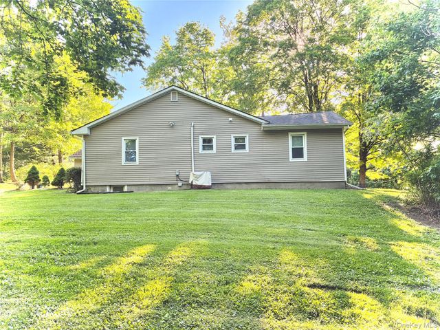 5 Ervin Drive, Wappingers Falls, NY 12590