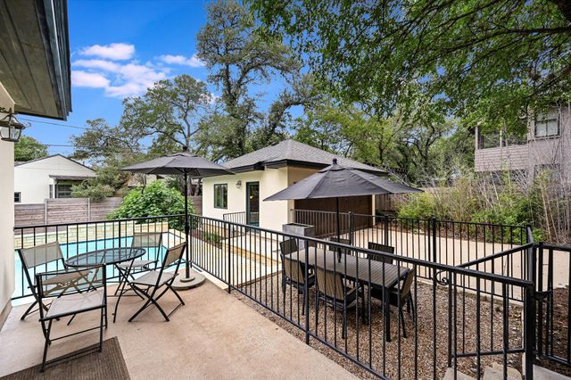 2401 Westover RD, Austin, TX 78703