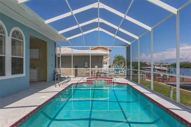 5557 BOWLINE BEND, New Port Richey, FL 34652