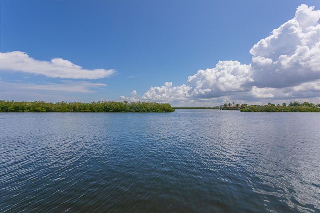 5557 BOWLINE BEND, New Port Richey, FL 34652