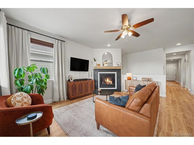 2125 Abigail Ln, Castle Rock, CO 80104