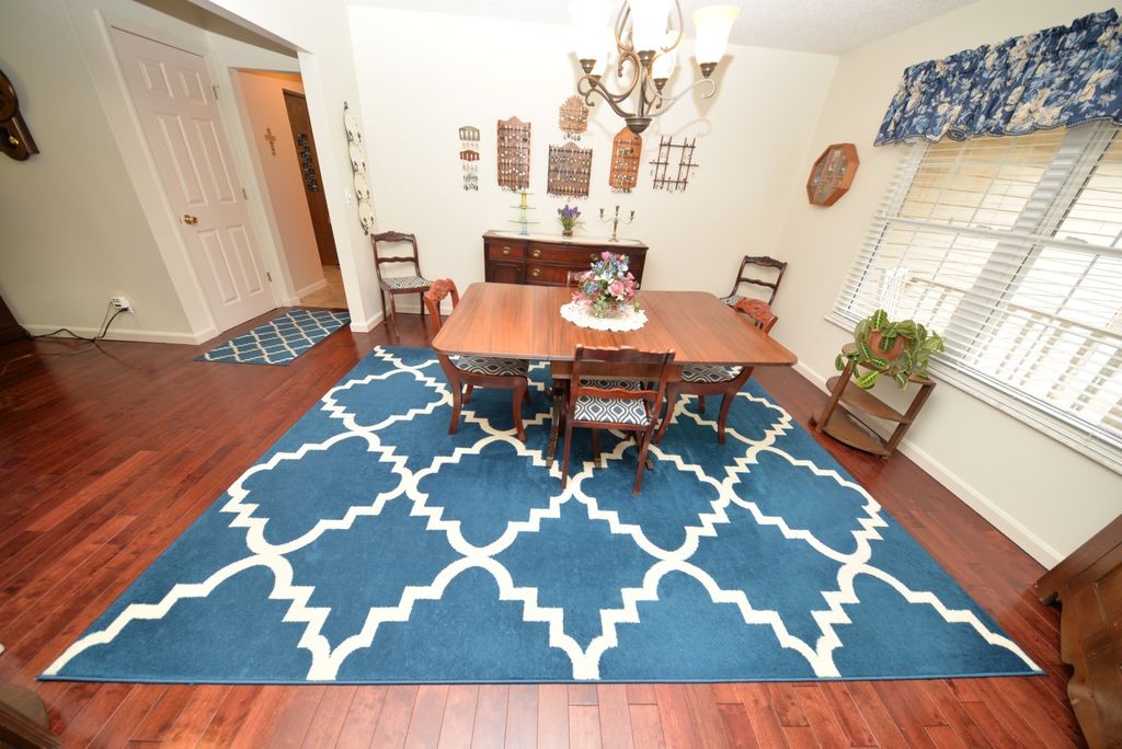 Image 27 of property listing at 14687 N Lost Lake Lane, Mt Vernon, IL 62864