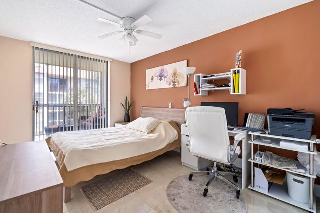 2000 Atlantic Shores Boulevard Apt 410, Hallandale Beach, FL 33009