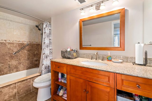 2000 Atlantic Shores Boulevard Apt 410, Hallandale Beach, FL 33009