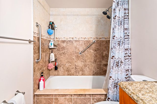 2000 Atlantic Shores Boulevard Apt 410, Hallandale Beach, FL 33009