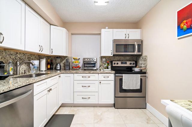 2000 Atlantic Shores Boulevard Apt 410, Hallandale Beach, FL 33009