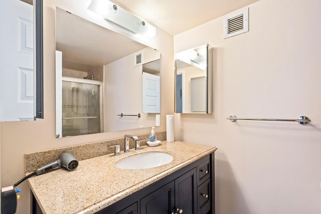 2000 Atlantic Shores Boulevard Apt 410, Hallandale Beach, FL 33009