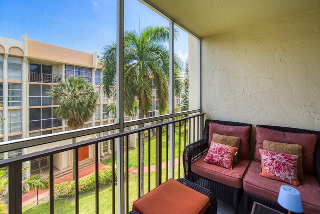 2000 Atlantic Shores Boulevard Apt 410, Hallandale Beach, FL 33009