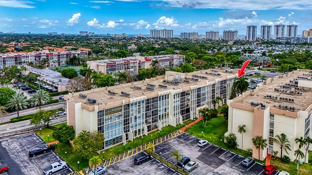 2000 Atlantic Shores Boulevard Apt 410, Hallandale Beach, FL 33009