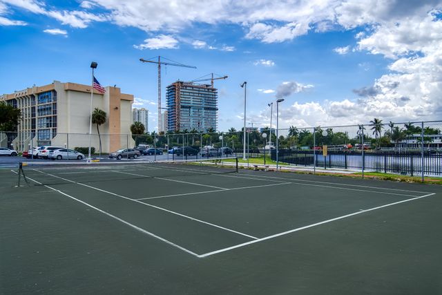 2000 Atlantic Shores Boulevard Apt 410, Hallandale Beach, FL 33009