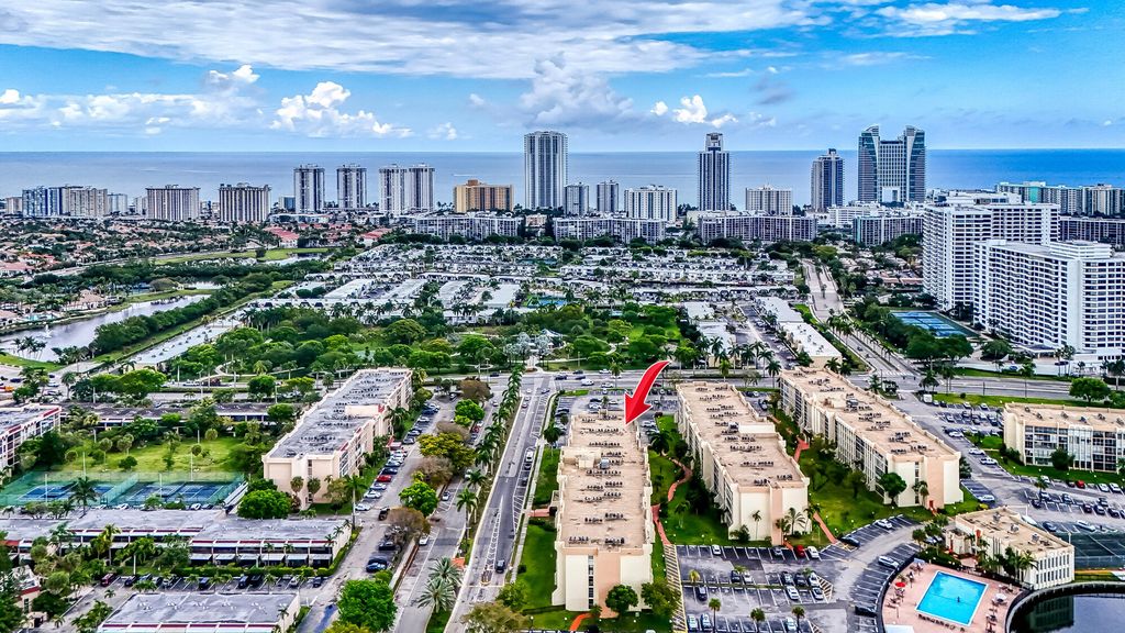 2000 Atlantic Shores Boulevard Apt 410, Hallandale Beach, FL 33009