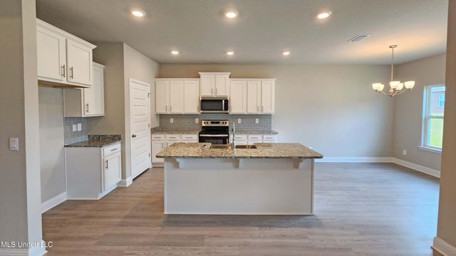 134 Cornerstone Drive, Brandon, MS 39042