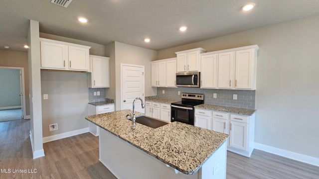 134 Cornerstone Drive, Brandon, MS 39042