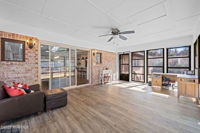 6115 Gondolier Drive, New Bern, NC 28560