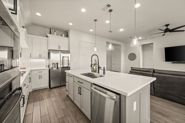 1413 Inlet Trail, Midlothian, TX 76065