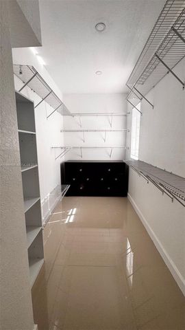 365 NE 32nd Ter 365, Homestead, FL 33033