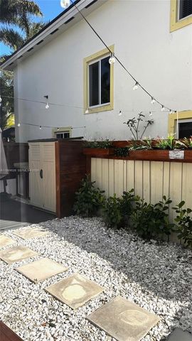 365 NE 32nd Ter 365, Homestead, FL 33033