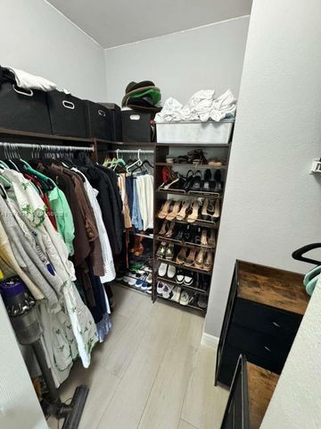 533 NE 3rd Ave 407, Fort Lauderdale, FL 33301