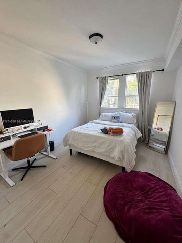 533 NE 3rd Ave 407, Fort Lauderdale, FL 33301