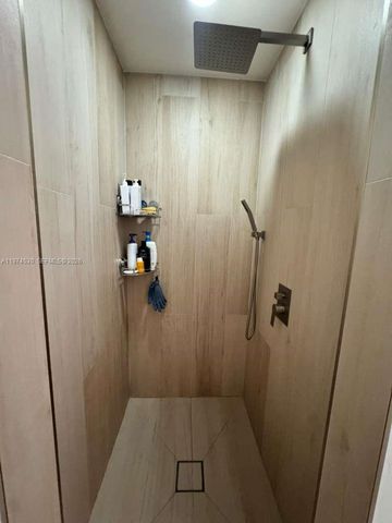 533 NE 3rd Ave 407, Fort Lauderdale, FL 33301