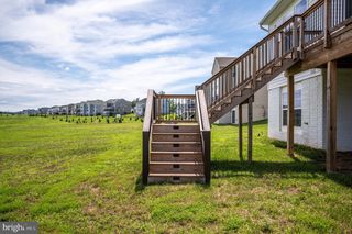 10137 PREMIER ST, Fredericksburg, VA 22408