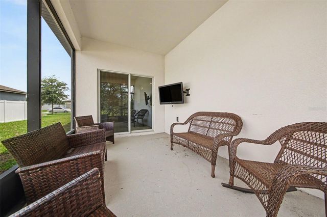 1006 COMMUTER DR, Deltona, FL 32738