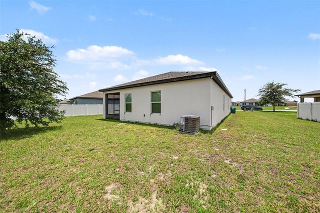 1006 COMMUTER DR, Deltona, FL 32738