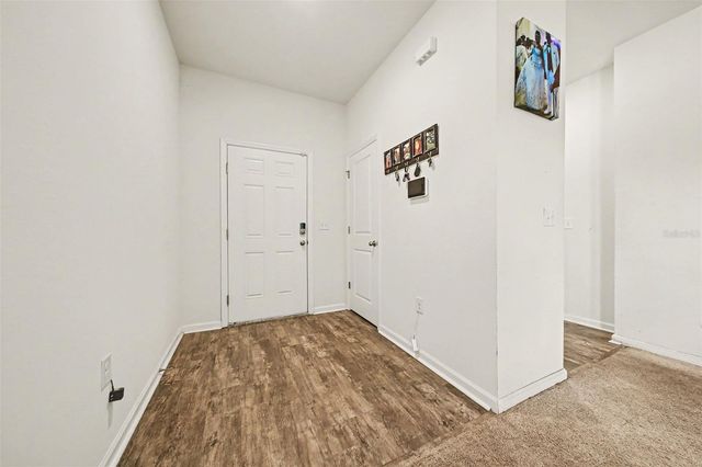 1006 COMMUTER DR, Deltona, FL 32738